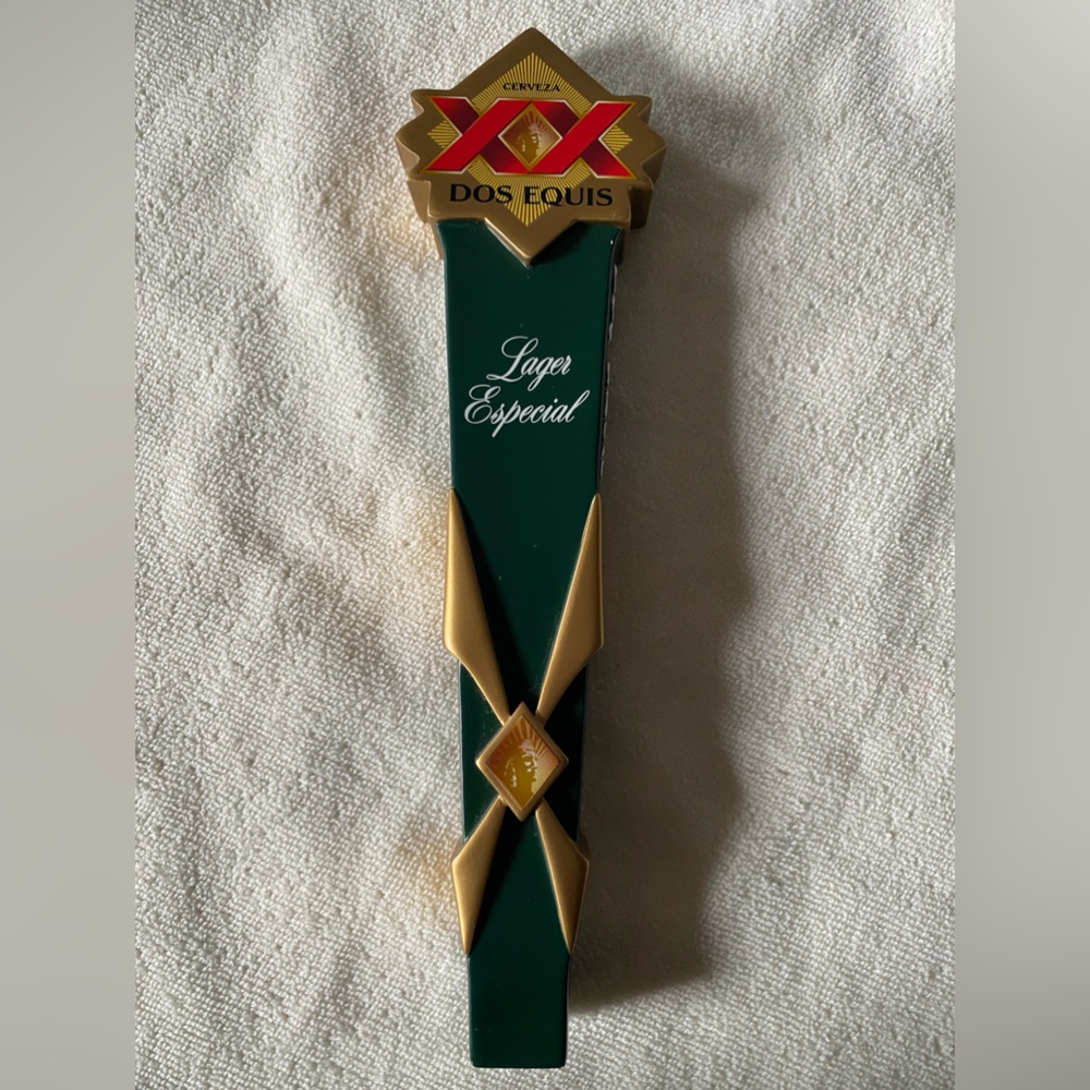 Green and Gold Lager Especial Wall Tap Handle
